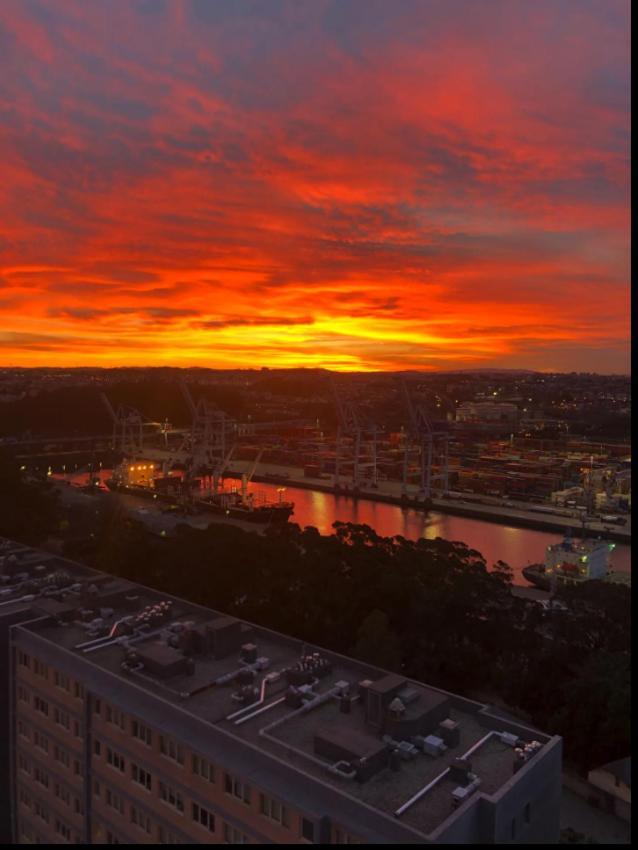 City, Beach And This View レサ・ダ・パルメイラ エクステリア 写真